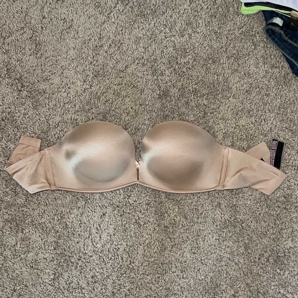 VS strapless bra bombshell push up